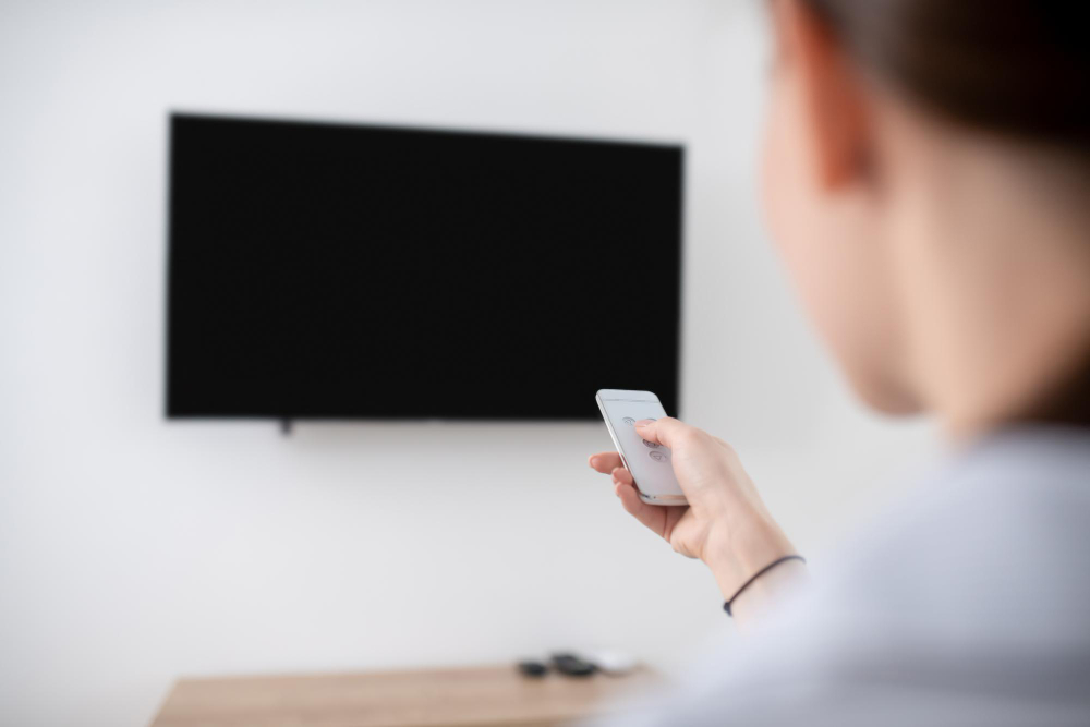 Konec koncesionářských poplatků! Co čeká Českou televizi a rozhlas dál?